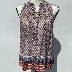Lightweight sleeveless blouse